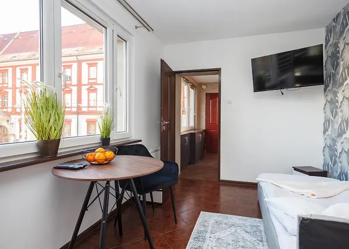 ホームステイ Plac Uniwersytecki 15b ヴロツワフ