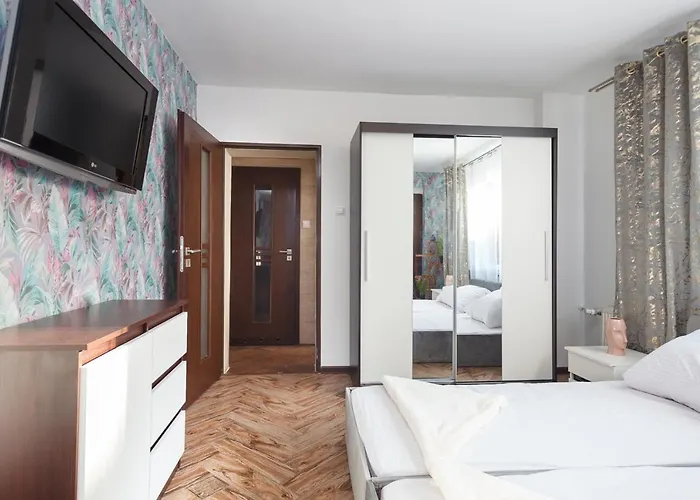 ホームステイ Plac Uniwersytecki 15b