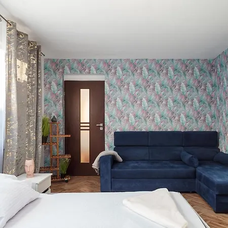 Plac Uniwersytecki 15b Privatunterkunft