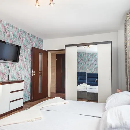 Plac Uniwersytecki 15b Privatunterkunft *