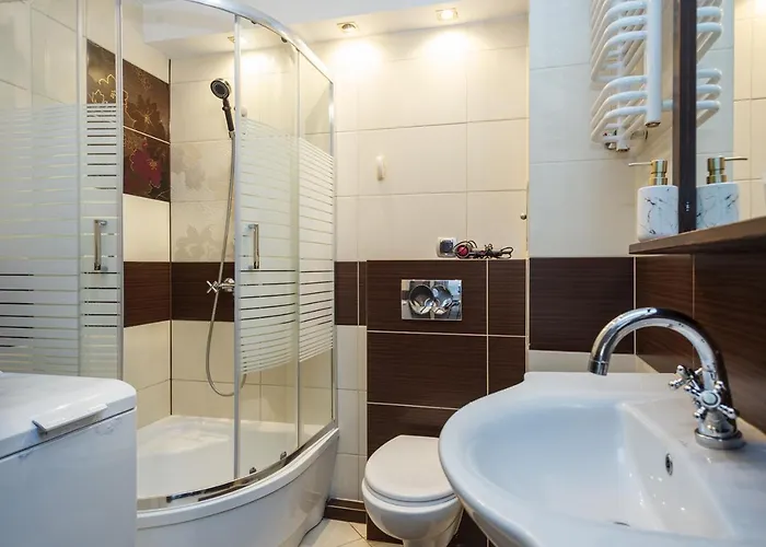 Δωμάτια σε οικογενειακή κατοικία Plac Uniwersytecki 15b