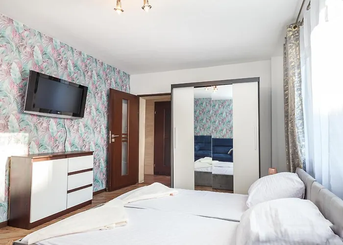 Plac Uniwersytecki 15b Δωμάτια σε οικογενειακή κατοικία *